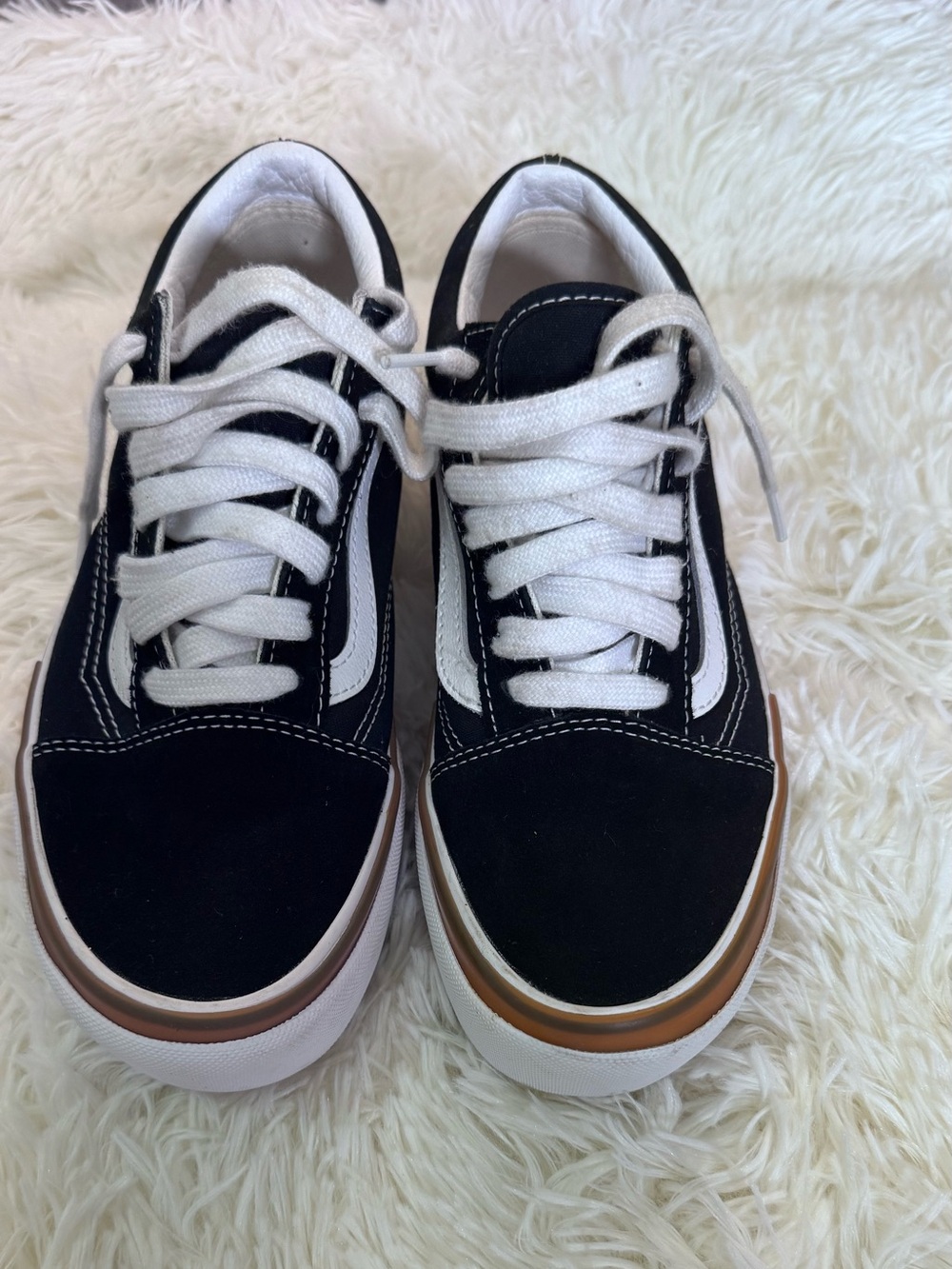 Vans Black & White Kids Low-Top Skate Sneakers